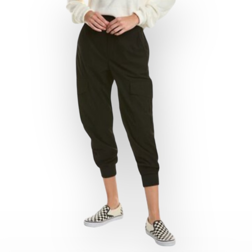 Black Waffle Textured Cargo Jogger Pants Size Large Area Star NWT